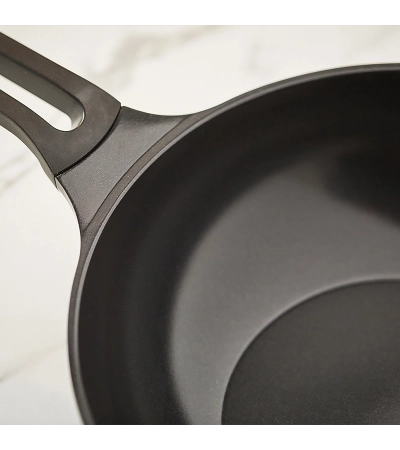 Wok FUSIONI - Alluminio con rivestimento interno antiaderente senza PFAS » Vendita Online » Pinti Inox